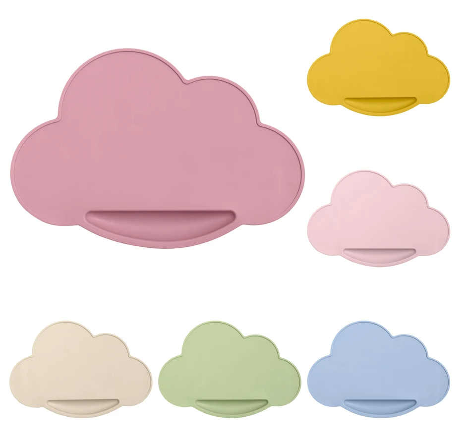 Bajo plato nube