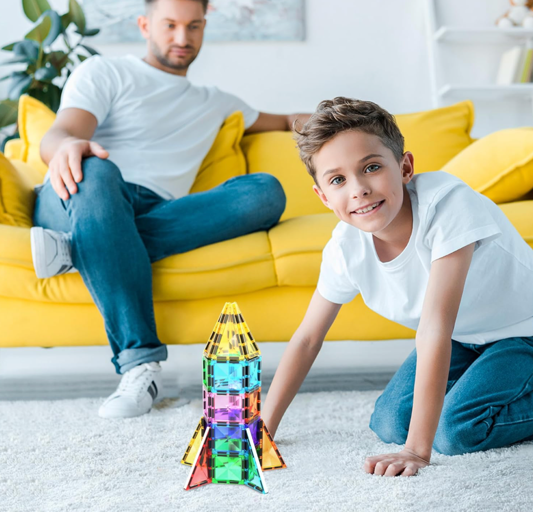 Cohete de piezas magnéticas